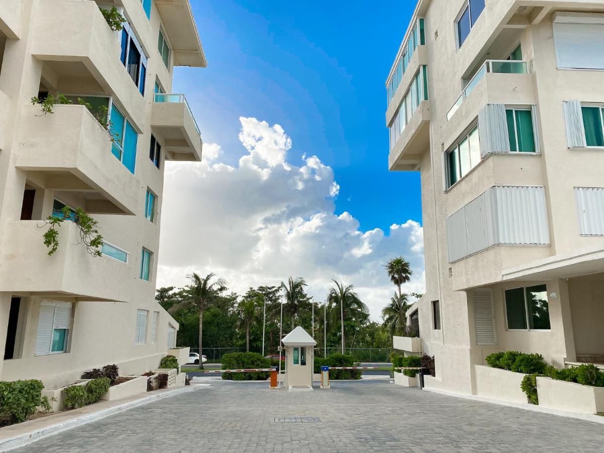 Apartment On The Beach With Terrace Ocean View, Brisas Cancun 01 By Beach & Ocean Apartments Εξωτερικό φωτογραφία