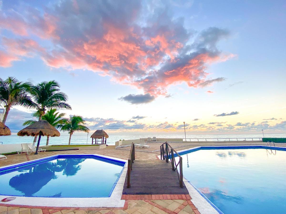 Apartment On The Beach With Terrace Ocean View, Brisas Cancun 01 By Beach & Ocean Apartments Εξωτερικό φωτογραφία